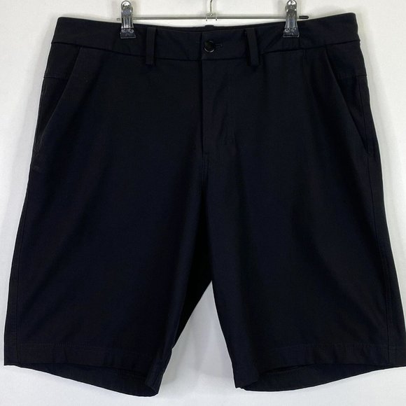 Lululemon The Works Shorts Mens Size 34 Black Chino Flat Front 10" Inseam
